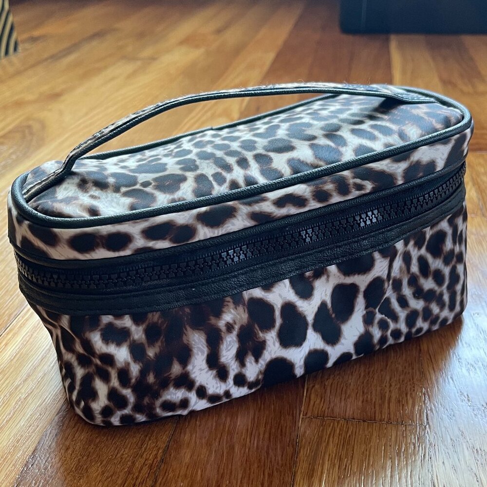 Soho Leopard Print Make Up Bag